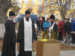 В храме во имя преподобного Сергия Радонежского установлена малая звонница