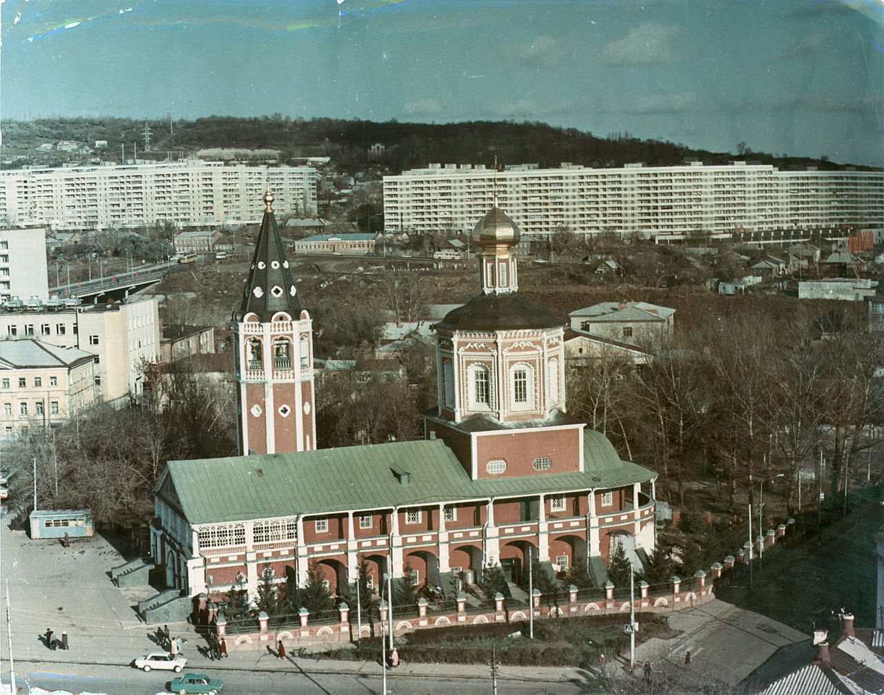 Троицкий собор Саратова в 1980 г. Фото с сайта oldsaratov.ru