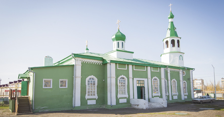 Храм Святой Троицы в Красном Куте