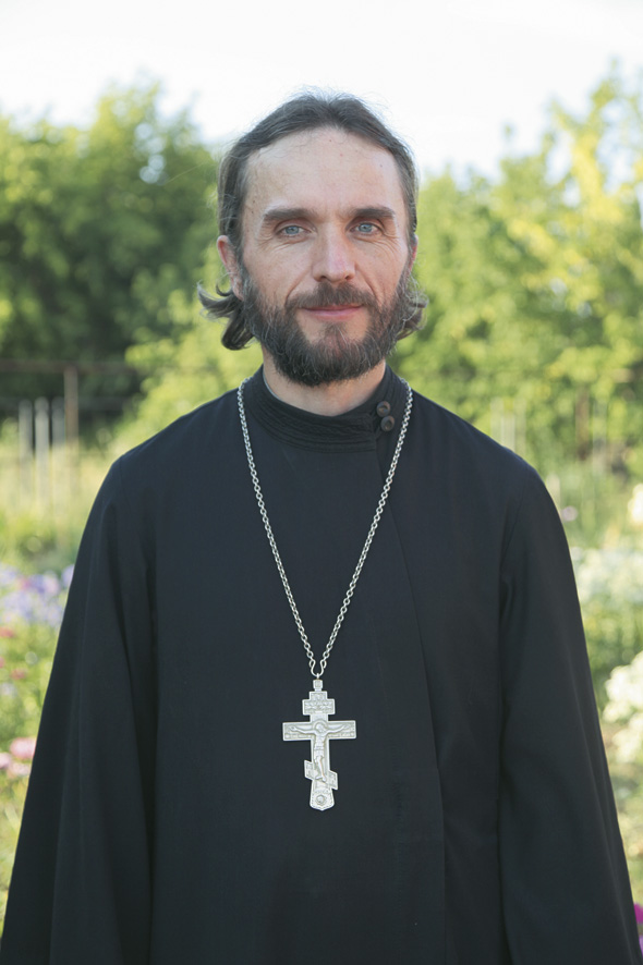 Священник Владимир Перепелицын