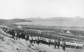 Смотр 5-го Донского Платовского полка. Весна 1921 года Смотр 5-го Донского Платовского полка. Весна 1921 года
