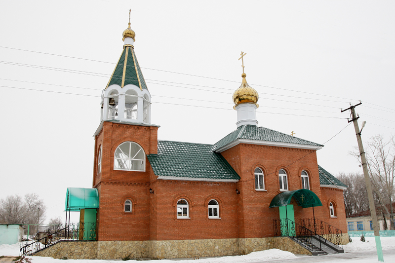 Храм святого праведного Иоанна Кронштадтского п. Мокроус