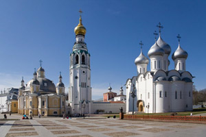 Ансамбль Соборной площади с Софийским собором. Вологда. Фото Григория Сидорова www.sobory.ru