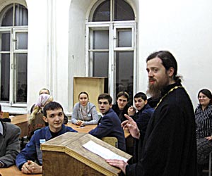 27 октября в Православном молодежном обществе впервые прошел брейн-ринг. 
