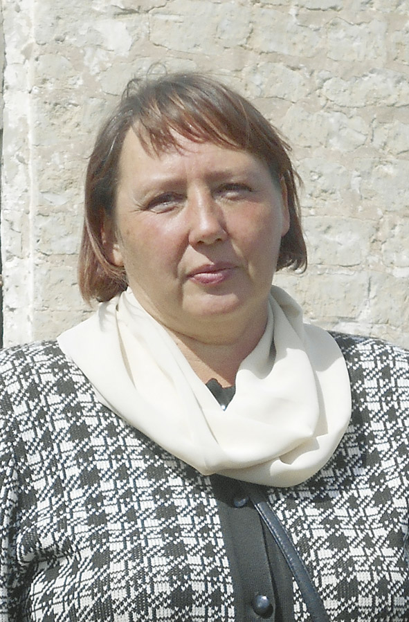 Елена Семёнова