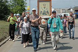 Крестный ход в Вавилов Дол. Фото Алексея Леонтьева