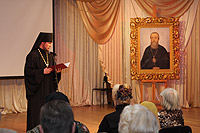 Игумен Пахомий (Брусков) зачитал приветственное слово Епископа Саратовского и Вольского Лонгина
