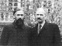 Отец Николай с братом Алексеем в Троице-Сергиевой Лавре