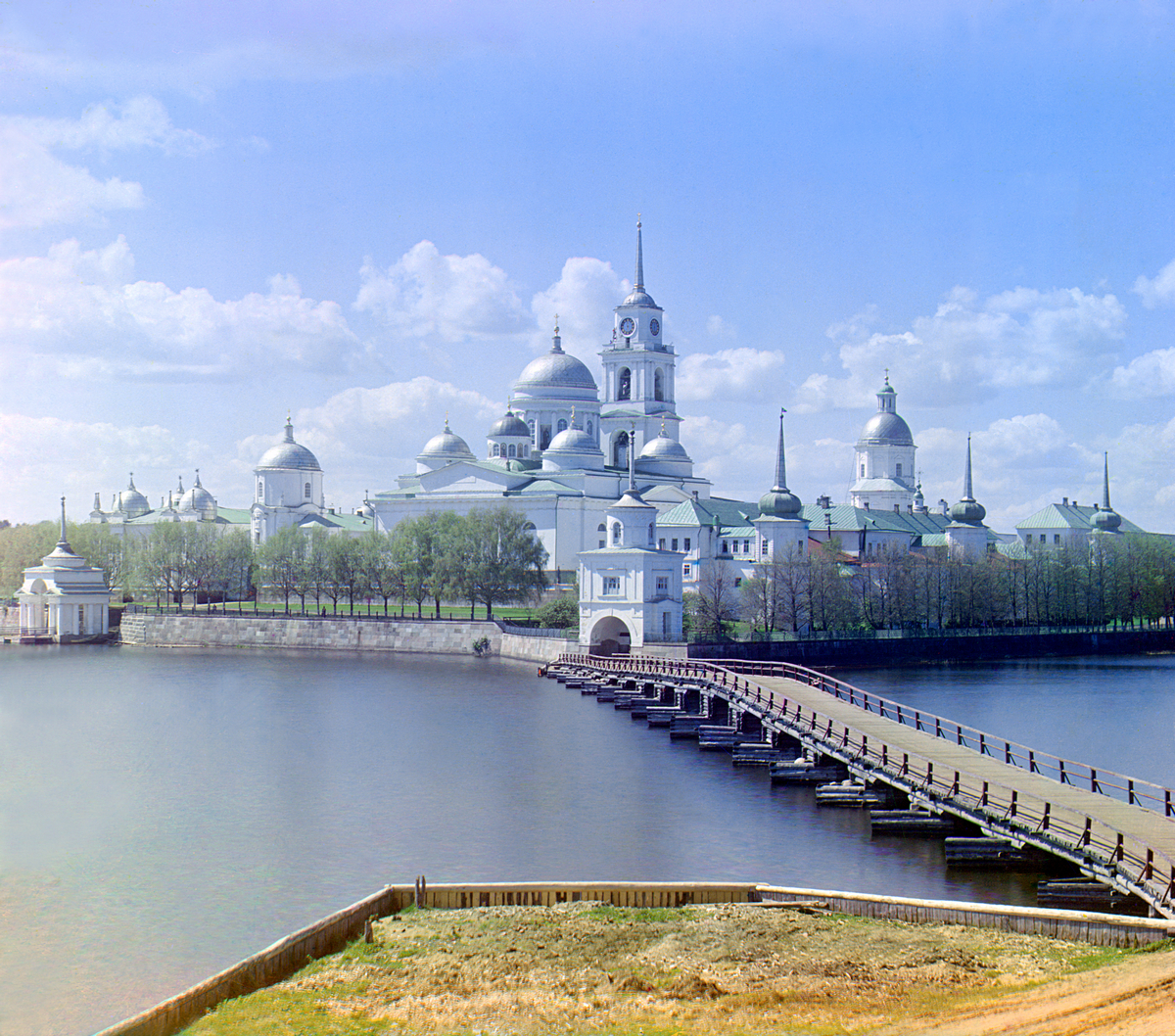 Нилова пустынь. Фото С. М. Прокудина-Горского, 1910 год