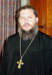 Священник Андрей Лоргус