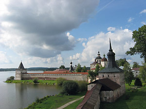 Кирилло−Белозерский монастырь. Сиверское озеро