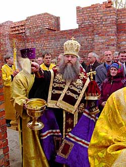 Епископ Саратовский и Вольский совершил Чин основания храма во имя преподобного Сергия Радонежского в селе Алексеевка Хвалынского района