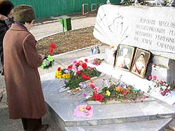 30 октября, в День памяти жертв политических репрессий, на Воскресенском кладбище в Саратове состоялся митинг
