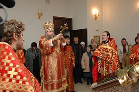 Освящен нижний храм во имя священномученика Космы Саратовского в храме в честь Рождества Христова в селе Рыбушка Саратовского района. Фото А. Леонтьева