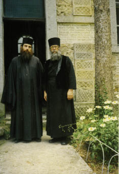 С архимандритом Назарием (Терзиевым; † 2011), настоятелем и духовником Коколянского монастыря, Болгария
