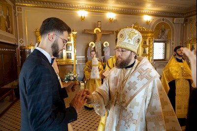 Митрополит Игнатий совершил таинство Венчания в Свято-Троицком кафедральном соборе г. Саратова
