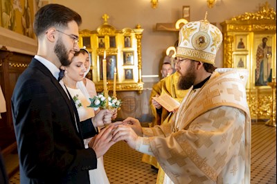 Митрополит Игнатий совершил таинство Венчания в Свято-Троицком кафедральном соборе г. Саратова