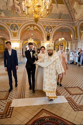 Митрополит Игнатий совершил таинство Венчания в Свято-Троицком кафедральном соборе г. Саратова