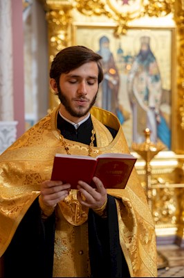 Митрополит Игнатий совершил таинство Венчания в Свято-Троицком кафедральном соборе г. Саратова