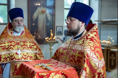Митрополит Игнатий совершил Божественную литургию в Свято-Никольском мужском монастыре г. Саратова