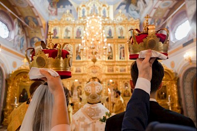 Митрополит Игнатий совершил таинство Венчания в Свято-Троицком кафедральном соборе г. Саратова
