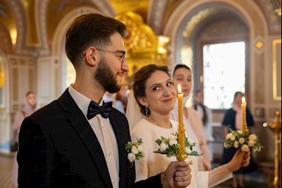 Митрополит Игнатий совершил таинство Венчания в Свято-Троицком кафедральном соборе г. Саратова