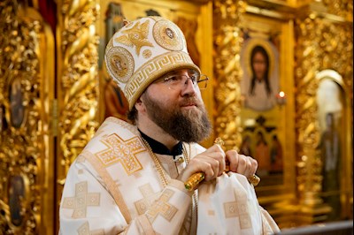 Митрополит Игнатий совершил таинство Венчания в Свято-Троицком кафедральном соборе г. Саратова