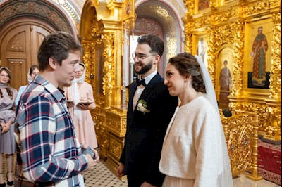 Митрополит Игнатий совершил таинство Венчания в Свято-Троицком кафедральном соборе г. Саратова