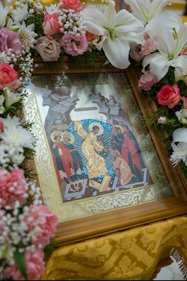 Митрополит Игнатий совершил Божественную литургию в соборном храме святителя Спиридона Тримифунтского г. Саратова