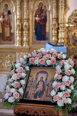 Митрополит Игнатий совершил Божественную литургию в храме в честь Казанской иконы Божией Матери г.Саратова