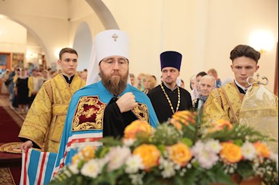 Всенощное бдение в Петропавловском храме г. Саратова