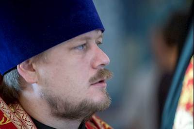 Митрополит Игнатий совершил Божественную литургию в Свято-Никольском мужском монастыре г. Саратова