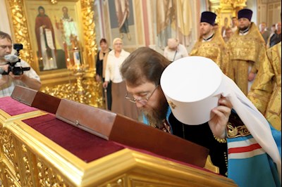 Митрополит Игнатий совершил Божественную литургию в Свято-Троицком кафедральном соборе г. Саратова