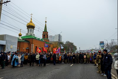 В Саратове прошел традиционный крестный ход с Казанской иконой Божией Матери
