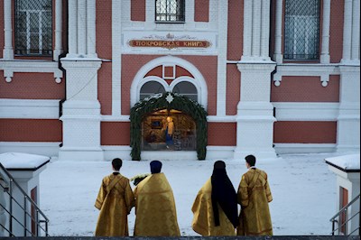Великая рождественская вечерня в Покровском соборе г. Саратова