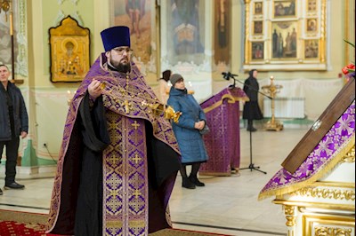 Митрополит Игнатий совершил всенощное бдение в Покровском соборе г. Саратова