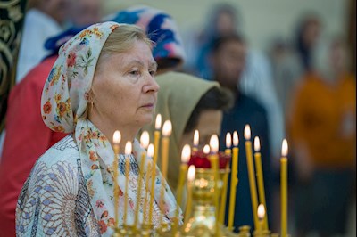 Митрополит Игнатий совершил Божественную литургию в соборном храме святителя Спиридона Тримифунтского г. Саратова