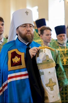 Митрополит Игнатий совершил Божественную литургию в Серафимовском храме г. Саратова