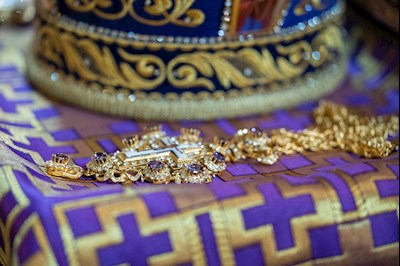 Митрополит Игнатий совершил Божественную литургию в Покровском соборе г. Саратова
