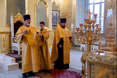 Митрополит Игнатий совершил всенощное бдение в Покровском соборе г. Саратова