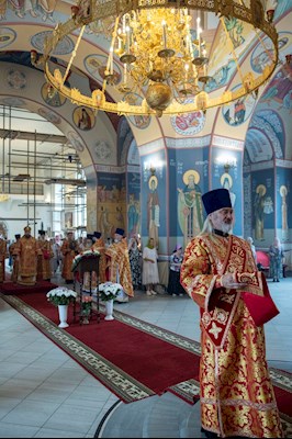 Митрополит Игнатий совершил Божественную литургию в Свято-Никольском мужском монастыре г. Саратова