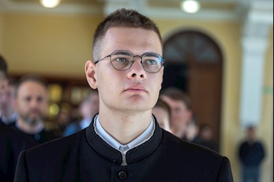 Митрополит Игнатий совершил Божественную литургию в храме апостола и евангелиста Иоанна Богослова при СПДС