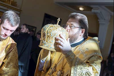 Митрополит Игнатий совершил Божественную литургию в храме апостола и евангелиста Иоанна Богослова при СПДС