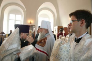Божественная литургия в храме во имя Архангела Михаила с. Михайловка Саратовского района