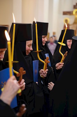 Литургия Преждеосвященных Даров в Свято-Алексиевском женском монастыре г. Саратова