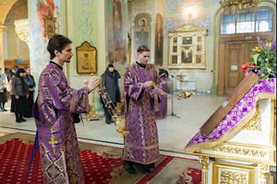 Митрополит Игнатий совершил всенощное бдение в Покровском соборе г. Саратова