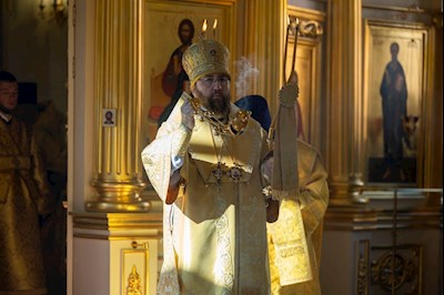 Митрополит Игнатий совершил Божественную литургию в храме апостола и евангелиста Иоанна Богослова при СПДС