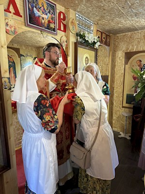 В больничном храме отметили престольный праздник