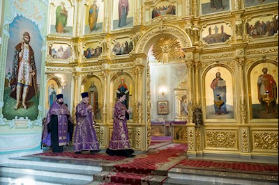 Митрополит Игнатий совершил всенощное бдение в Покровском соборе г. Саратова