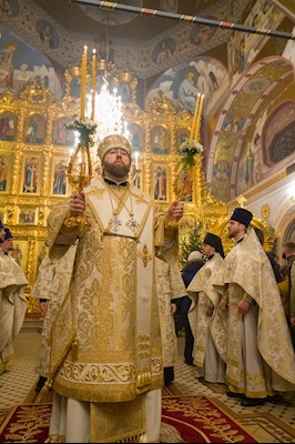 Митрополит Игнатий совершил ночное рождественское богослужение